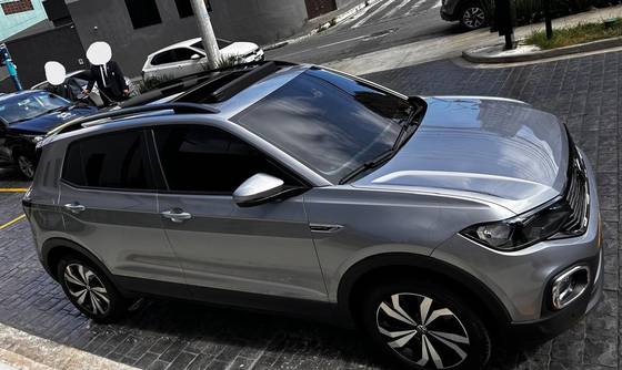 VOLKSWAGEN T-CROSS 1.0 200 TSI TOTAL FLEX COMFORTLINE AUTOMÁTICO